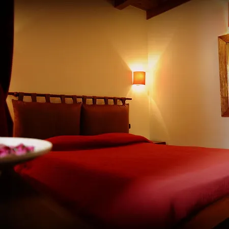 Bed & Breakfast Muro Torto - Struttura Sanificata Giornalmente Con Prodotti Conformi Al Decalogo Del Ministero Salute - Personale Sottoposto A Test Sierologico Periodicamente